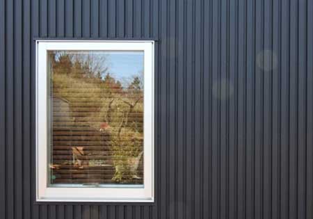 ガルバリウム鋼板など金属系サイディング