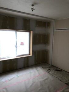 千葉市稲毛区にて室内塗装の施工前写真