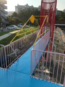 千葉市にて幼稚園の遊具塗装の施工後写真