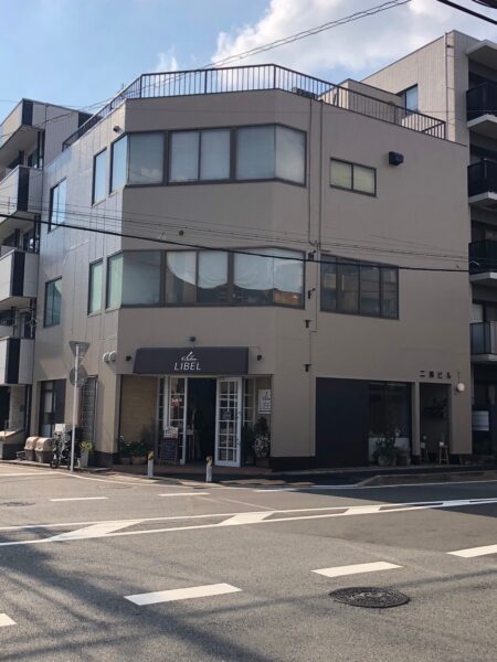 千葉市中央区にて外壁塗装・雨漏り修理の施工後写真