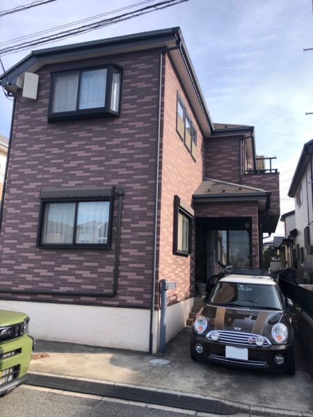 千葉市稲毛区にて外壁塗装〈築20年ご実家の塗り替え〉の施工前写真